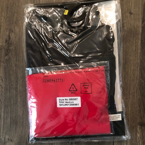 NWT Spirit Halloween Deadly Ninja Costume - Picture 2 of 3